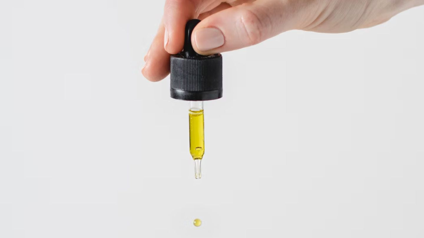CBD et micro-dosing : la tendance bien-être 2025