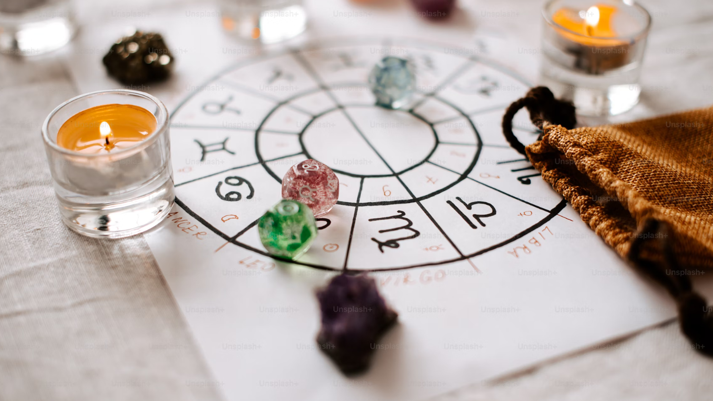 CBD Horoscope Juin 2025 : Découvre Ton High Cosmique